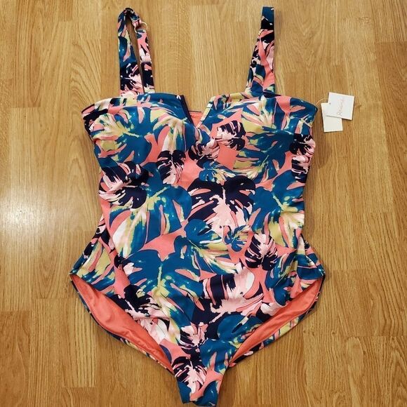 Raisins Curve Maspalomas Malaga One-Piece Swimsuit - Picture 3 of 14